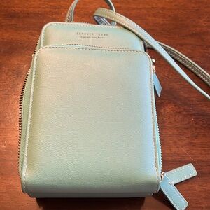 Cute over/off the shoulder teal bag